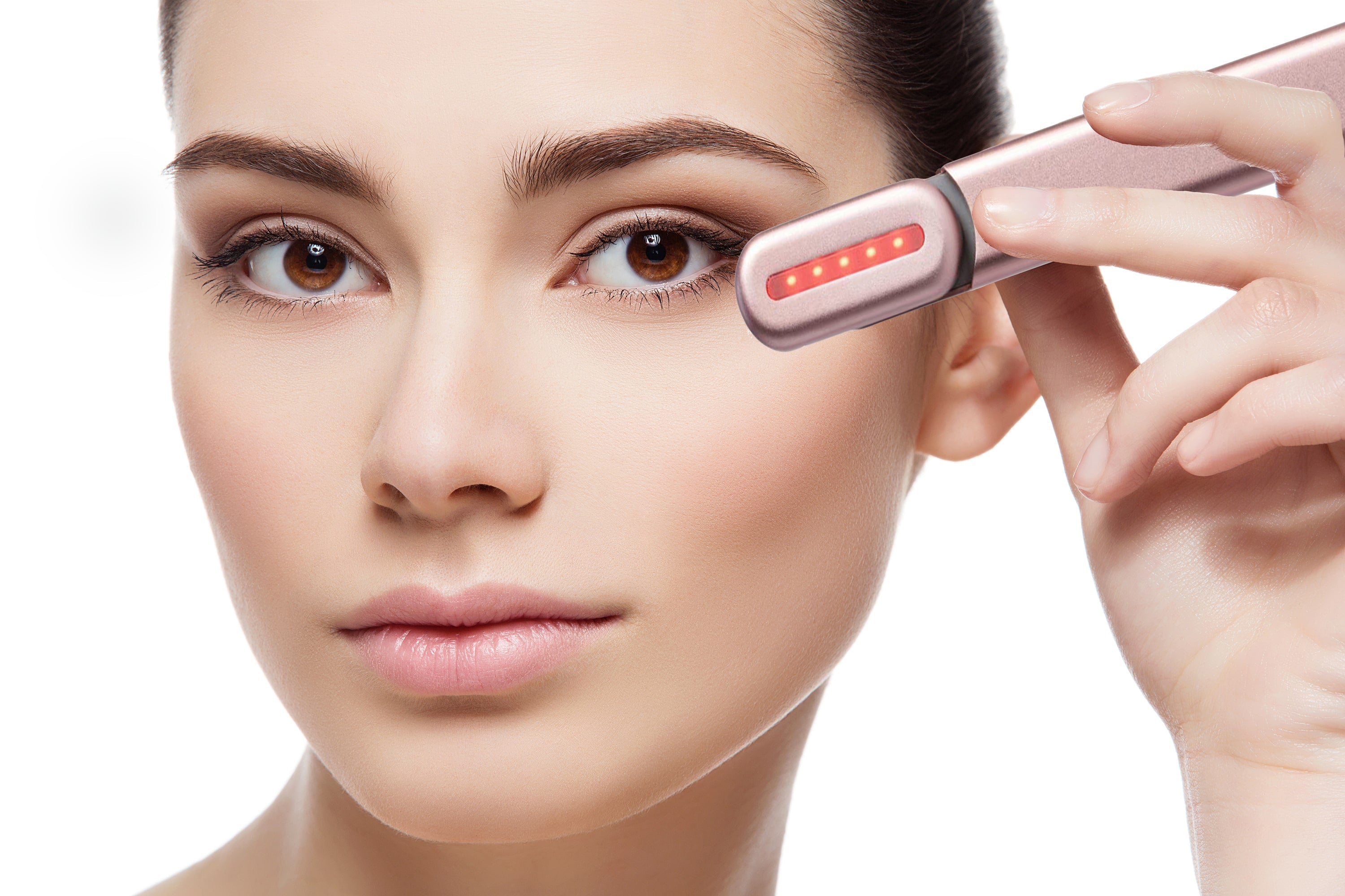 Improve the look of your skin in just 5 minutes a day Theia's 4in1